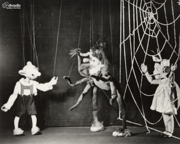 Hurvnek se u arovat (1937), foto: archiv D S+H